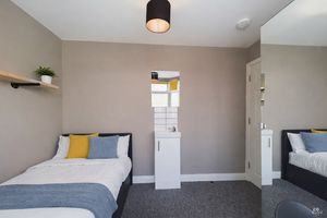 Photo 15- click for photo gallery